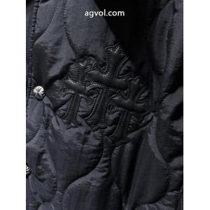 着回し力が抜群 秋先に重宝 品質高き人気アイテム綿入れのコートコピー ブランドCHROME HEARTS