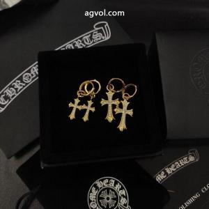 今年のトレンド！ 一番素敵 限定的新作入荷激安 ブランド 通販耳くぎCHROME HEARTS