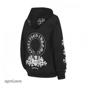 当店大人気 着心地抜群！ 素敵で名高いブランドコピーパーカーCHROME HEARTS