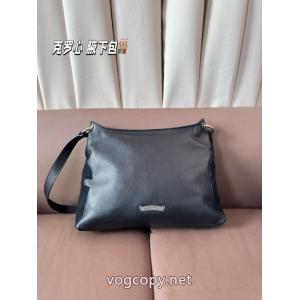 2026年新作通販 エレガント系スタイル 注目美品バッグコピー 商品 販売CHROME HEARTS