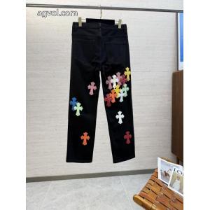 ジーンズ大人っぽく見せ新作 話題が沸騰中 機能的なアイテムブランド 偽物 通販CHROME HEARTS