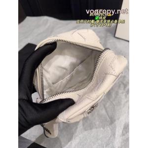 安さが自慢！ 限定セール大人気 ギフトにオススメも最適レディースバッグブランド 通販店CHROME HEARTS