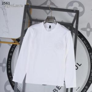 セレブも多数愛用 2026年秋冬流行ファッション 2026冬更新人気商品CHROME HEARTS長袖Tシャツブランド 通販店