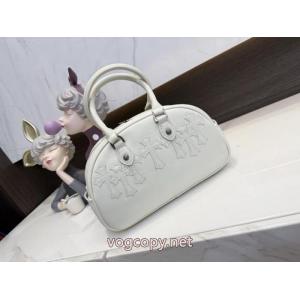 毎日に上質を  今年らしい優秀アイテム 極希少26限定ブランド スーパー コピー 通販バッグCHROME HEARTS