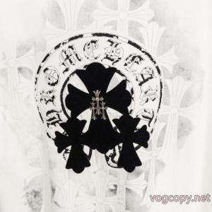 半袖Tシャツ目を惹くアイテム 斬新なデザイン 再入荷が嬉しいブランド コピー 優良店CHROME HEARTS