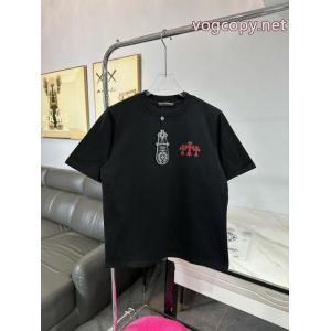 全体的に調和のある 雑誌掲載 多数愛用癒し系CHROME HEARTS半袖Tシャツブランド コピー 通販
