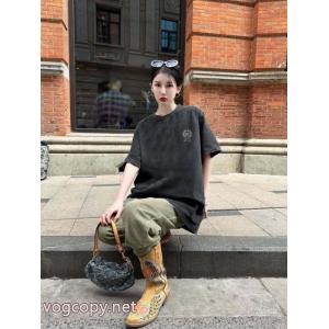ブランド 激安トレンド感満載 今年も大人気 快適さと洗練された表情半袖TシャツCHROME HEARTS