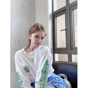 長袖Tシャツ涼しげな印象の かっこいい アイテム コスパ最高のプライスCHROME HEARTSブランド 偽物