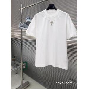 半袖TシャツCHROME HEARTSコピー ブランド 通販十分な耐久性 柔らかな肌触り 華やかムードを演出して
