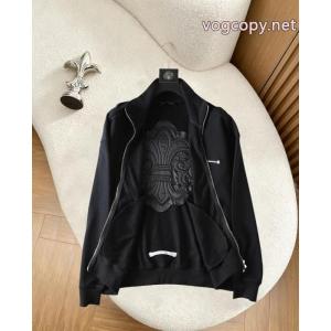 コートコピー 商品 ブランド遂に再入荷 大人の雰囲気たっぷり 元気な印象にCHROME HEARTS