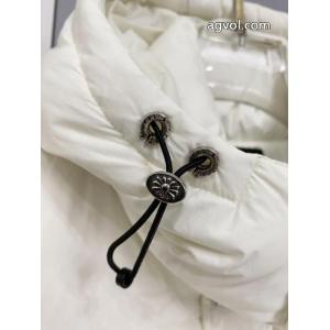 人気商品セール オシャレな新作 機能性が素晴らしいダウンジャケットブランド コピー 専門CHROME HEARTS