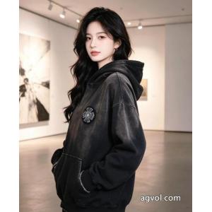 パーカーブランド コピー 販売旬スタイルに早変わり! 新色登場 大人気のモデルCHROME HEARTS