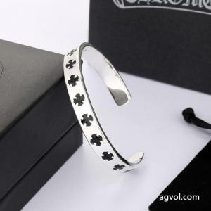 良好な材質 上品低価 通年ブレスレットスーパー コピー 通販CHROME HEARTS
