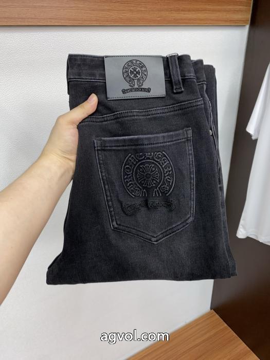 ジーンズブランド 偽物 激安海外限定毎シーズン人気が高いCHROME HEARTS 1