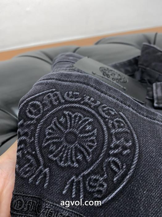 ジーンズブランド 偽物 激安海外限定毎シーズン人気が高いCHROME HEARTS 4