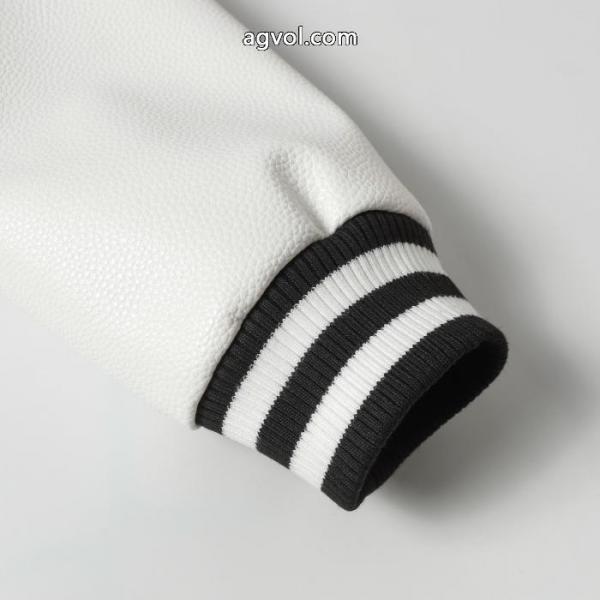 偽 ブランドジャケット軽やかな素材感最旬のスタイルCHROME HEARTS 3
