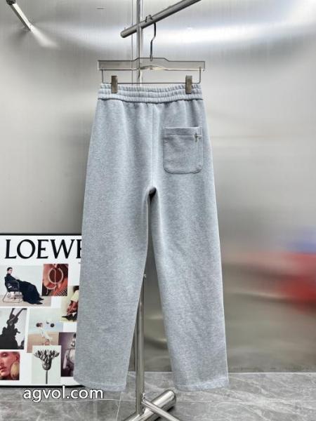 定番デザイン 完売在庫確保 2025新作/送料込ブランド 偽物 通販スラックスCHROME HEARTS 4