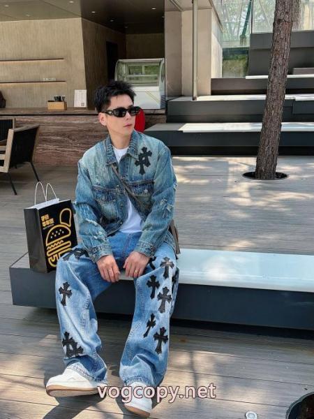 コピー ブランド 優良CHROME HEARTS永遠の定番人気 セール中 高級感に溢れジャケット 1