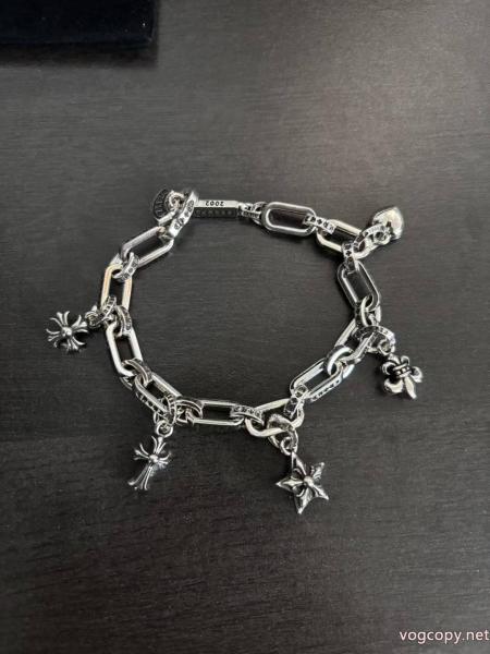 絶対欲しい新作 不動の人気商品 今年も大人気ブレスレットCHROME HEARTSスーパー コピー 販売 0