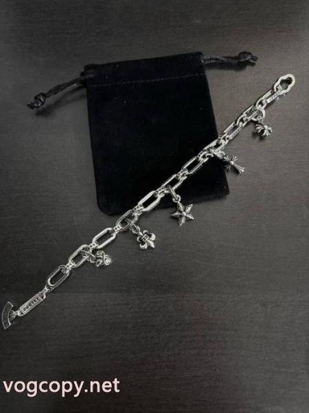 絶対欲しい新作 不動の人気商品 今年も大人気ブレスレットCHROME HEARTSスーパー コピー 販売 2