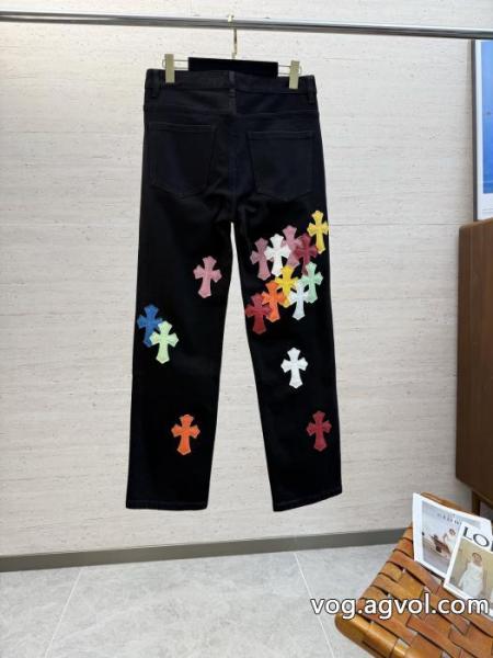 ジーンズ大人っぽく見せ新作 話題が沸騰中 機能的なアイテムブランド 偽物 通販CHROME HEARTS 0