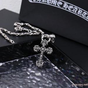 コピー 品 ブランドネックレス発表の新作モデル お洒落な存在感  本日限定安いCHROME HEARTS
