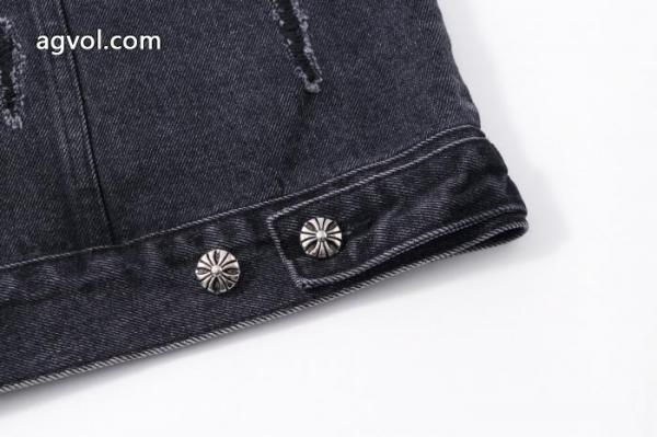 コートコピー 商品 販売大人気限定 日本未入荷 贅沢な気分CHROME HEARTS 3