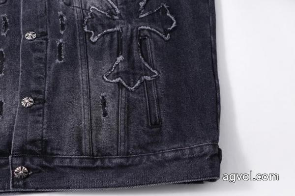 コートコピー 商品 販売大人気限定 日本未入荷 贅沢な気分CHROME HEARTS 4