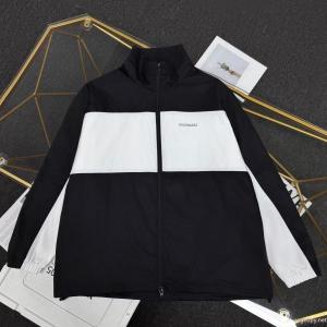 高級感溢る 今年流行 手元在庫限りコピー 品 販売BALENCIAGAジャケット