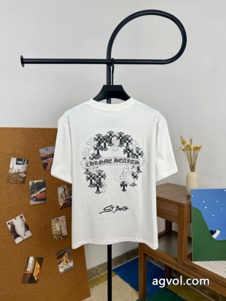 半袖TシャツCHROME HEARTS永遠の定番モデル 魅力たっぷり逸品 ブランド新作を先取り偽物 ブランド 激安 4