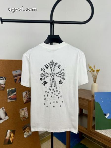 ブランド コピー 販売半袖Tシャツ大人の魅力 お買得セール 売切続出CHROME HEARTS 2