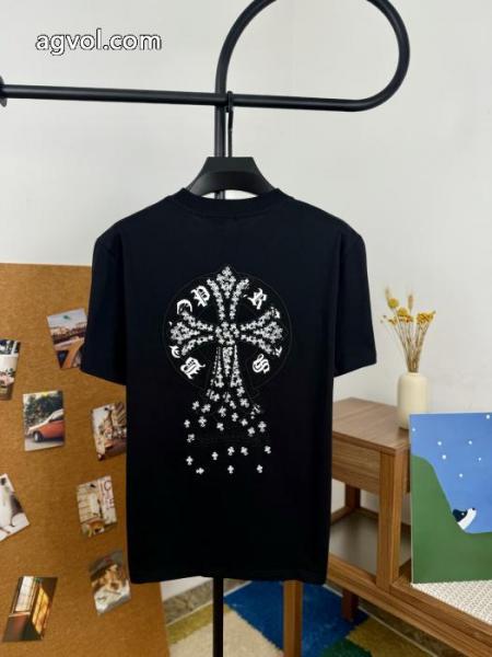 ブランド コピー 販売半袖Tシャツ大人の魅力 お買得セール 売切続出CHROME HEARTS 3