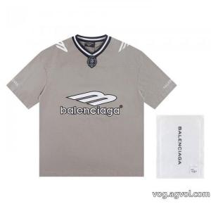 半袖Tシャツ夏に必須の定番アイテム 海外限定 今年人気定番balenciagaスーパー コピー 安心
