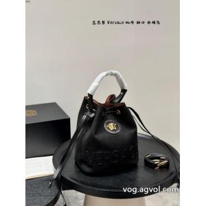 VERSACE美しいデザイン 爆買い定番人気 2026新入荷バッグ偽 ブランド 通販