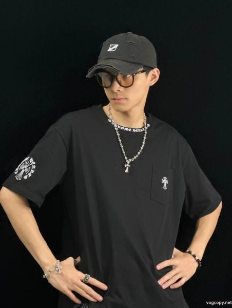 コピー ブランド 通販個性的なデザイン  NEW　新作  2026らしい華やか半袖TシャツCHROME HEARTS 0 