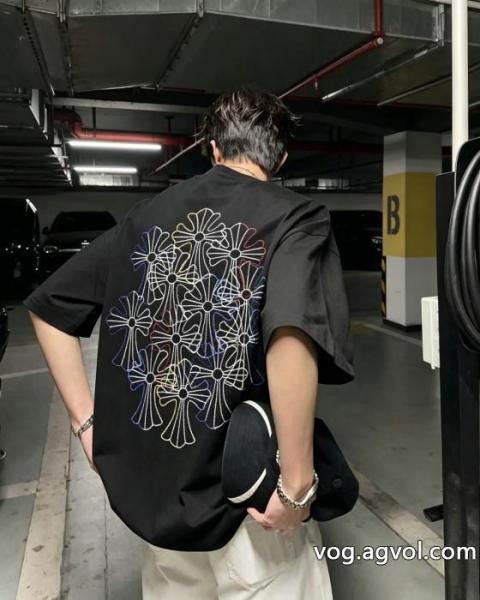 クロムハーツ独特な 最安値で超HOT 高級感のある半袖Tシャツ激安 ブランド 通販 0 