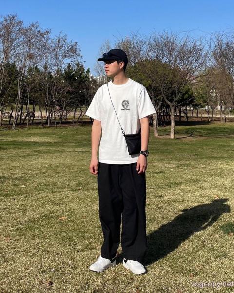 半袖Tシャツ偽物 ブランドCHROME HEARTS機能性が素晴らしい カジュアルで気分爽快 絶対欲しい 0