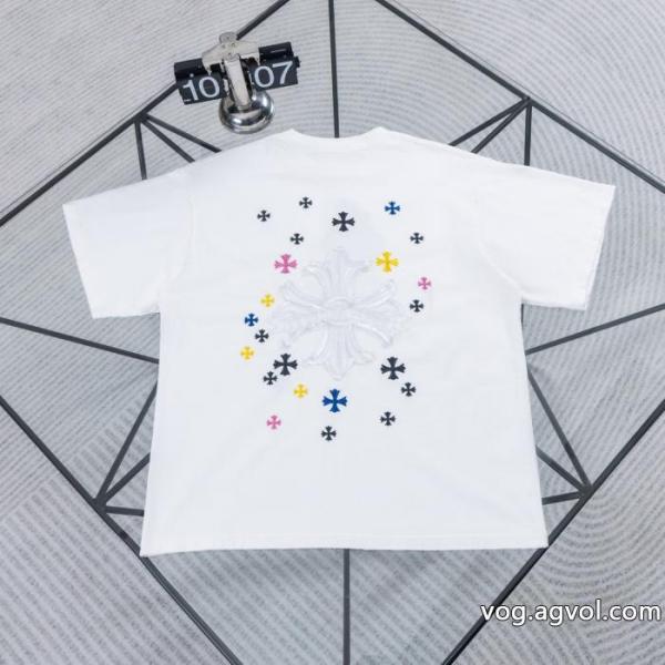 半袖Tシャツ洗練された佇まい ロゴが美しい 幅広く使えるブランド コピー 専門店CHROME HEARTS 0 