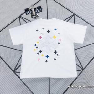 半袖Tシャツ洗練された佇まい ロゴが美しい 幅広く使えるブランド コピー 専門店CHROME HEARTS