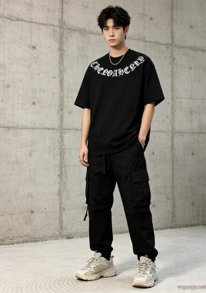 偽物 通販 サイト半袖TシャツCHROME HEARTS大胆なデザイン 一番人気 主役級アイテム 0 