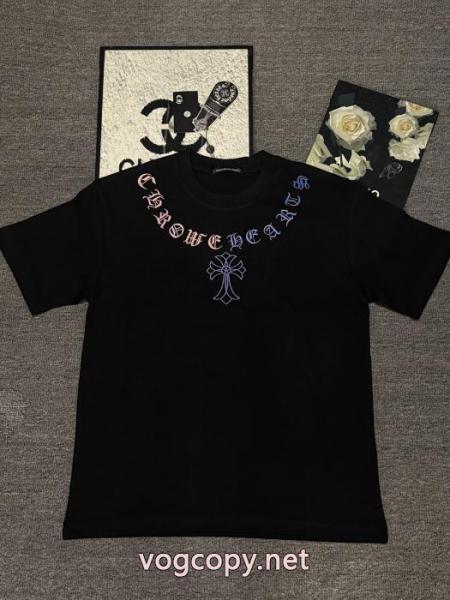 ブランド 激安旬の気分を絶妙に 新価格で登場! 注目のアイテムCHROME HEARTS半袖Tシャツ 3
