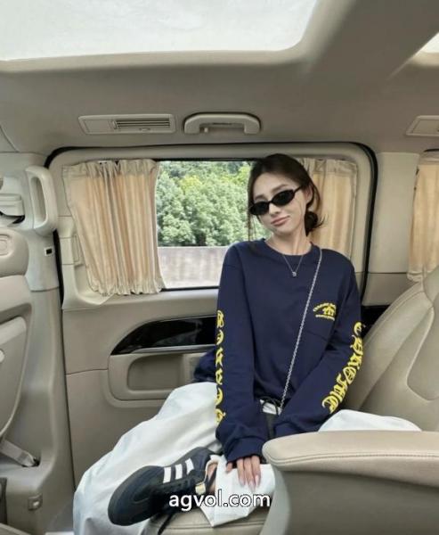 独特 最前線2026 人気販売中CHROME HEARTSコピー ブランド 優良長袖Tシャツ 1