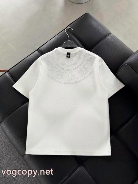 半袖Tシャツ抜群な通気性 2026年トレンドNO1 品質保証定番人気ブランド 通販店CHROME HEARTS 2