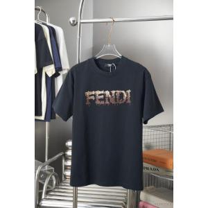FENDI2026新作新品 上品シックなお品 新作コレクションが登場コピー ブランド 販売半袖Tシャツ