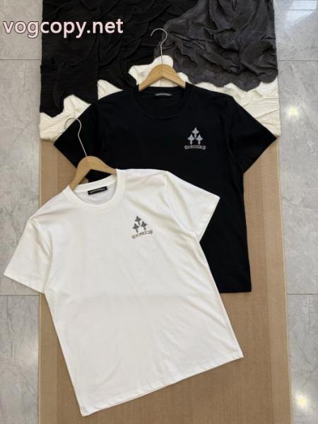 CHROME HEARTS偽 ブランド 通販半袖Tシャツ国内完売 最高な材料 最強の定番コーデ 1
