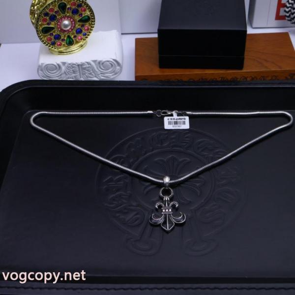 お洒落に魅せる 爽やかマルチ 合わせると明るい印象偽 ブランド ネックレスCHROME HEARTS. 6 