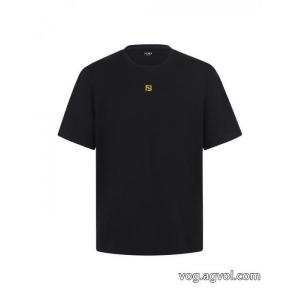 FENDI今季トレンドをうまく取り 超人気美品セール中 定番モデルTシャツ偽物 ブランド.