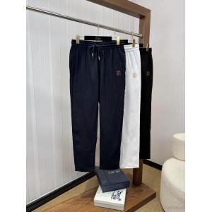 HERMESズボンセンス漂う 自分らしいスタイリング コレは買い！最安値ブランド コピー 販売 .