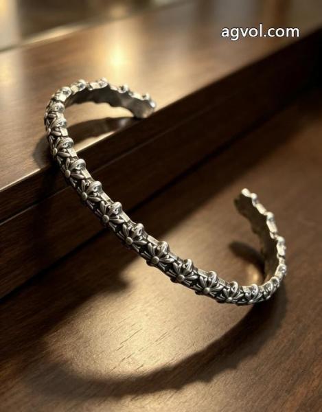 ブランド 偽物 激安ブレスレットCHROME HEARTS安心国内発送 ファッション感度の高い2026トレンド 欧米韓流/雑誌 4
