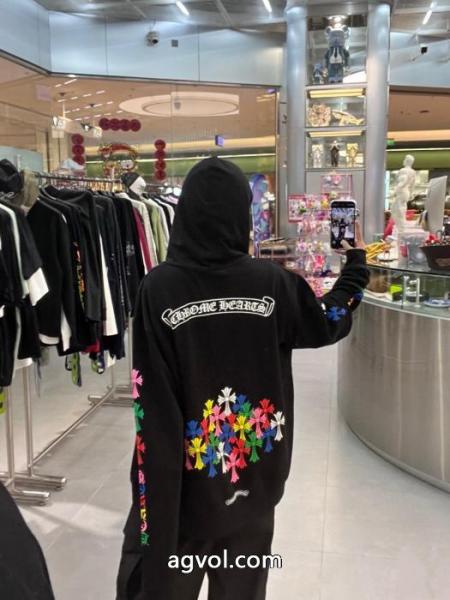 コピー 品 販売パーカー品質保証260%新品 高評価アイテム 大人気カラー入荷!CHROME HEARTS. 6